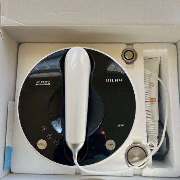 New Mlay Radio Frequency Skin Tightening Rejeuvenating Anti-Wrinkle Device - Picture 3 of 3